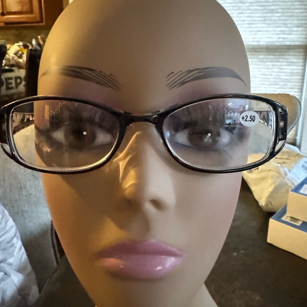 Black Reading Glasses +2.50